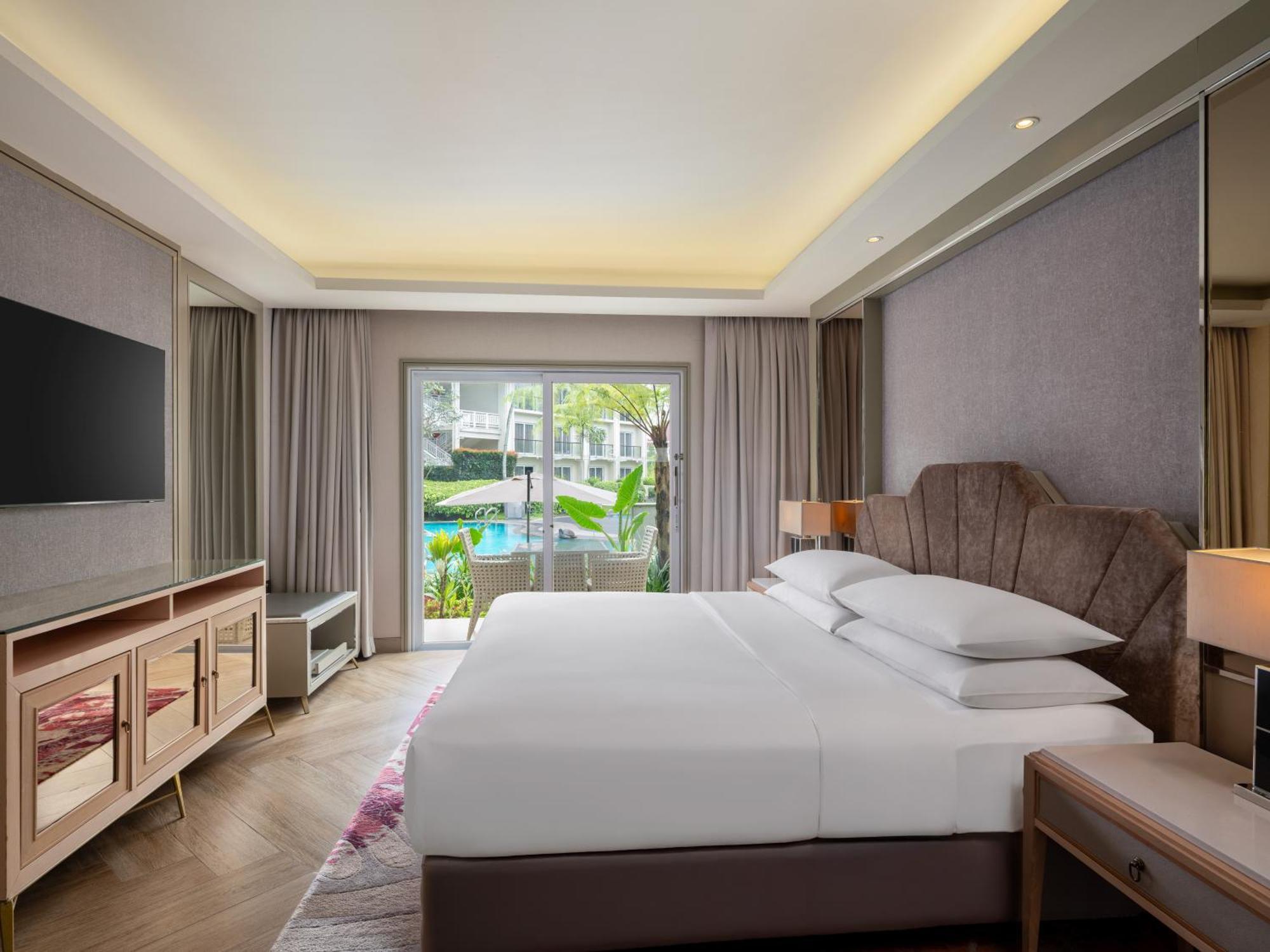 Sheraton Bandung Hotel & Towers Экстерьер фото